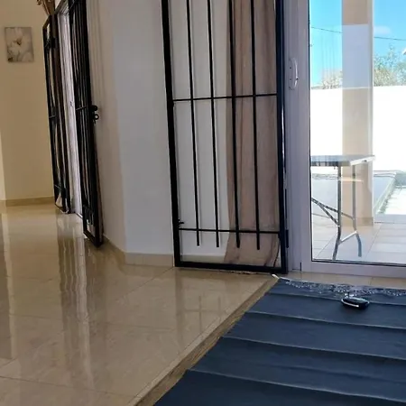 Villamandas Grand Baie Exterior photo